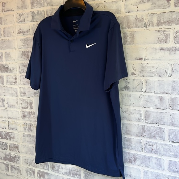 Nike Men’s Medium Navy Dri-Fit Polo Short Sleeve White Swoosh Golf Athletic - Picture 2 of 6